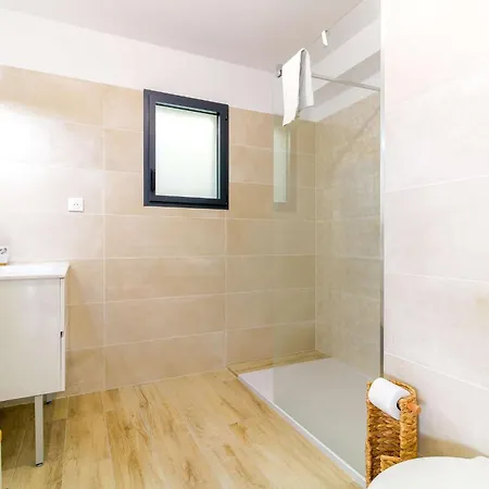 Apartment Select'sohome - Joli Avec Jardin Privatif Et Parking - Capnat-f08 *